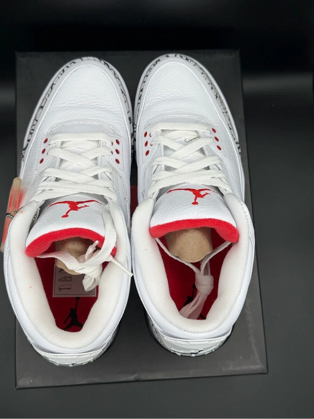 Jordan Air Jordan 3 Retro White/Fire Red/Cement Grey Box Label